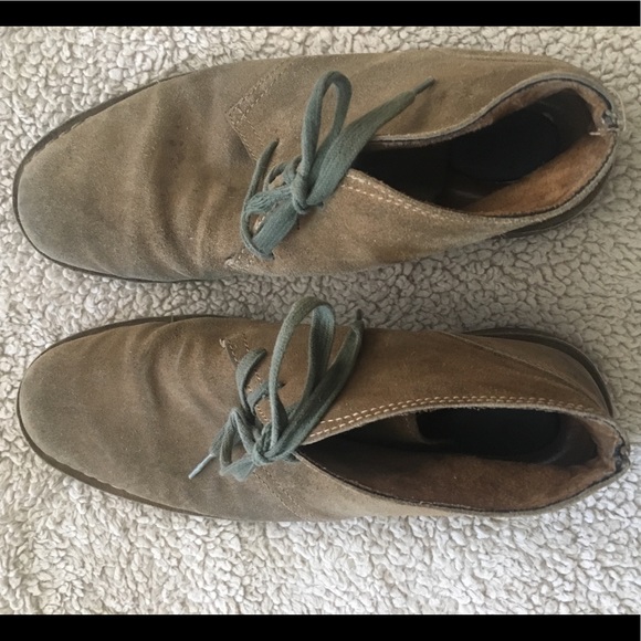 J. Murphy tan suede chukka boots - Picture 1 of 6